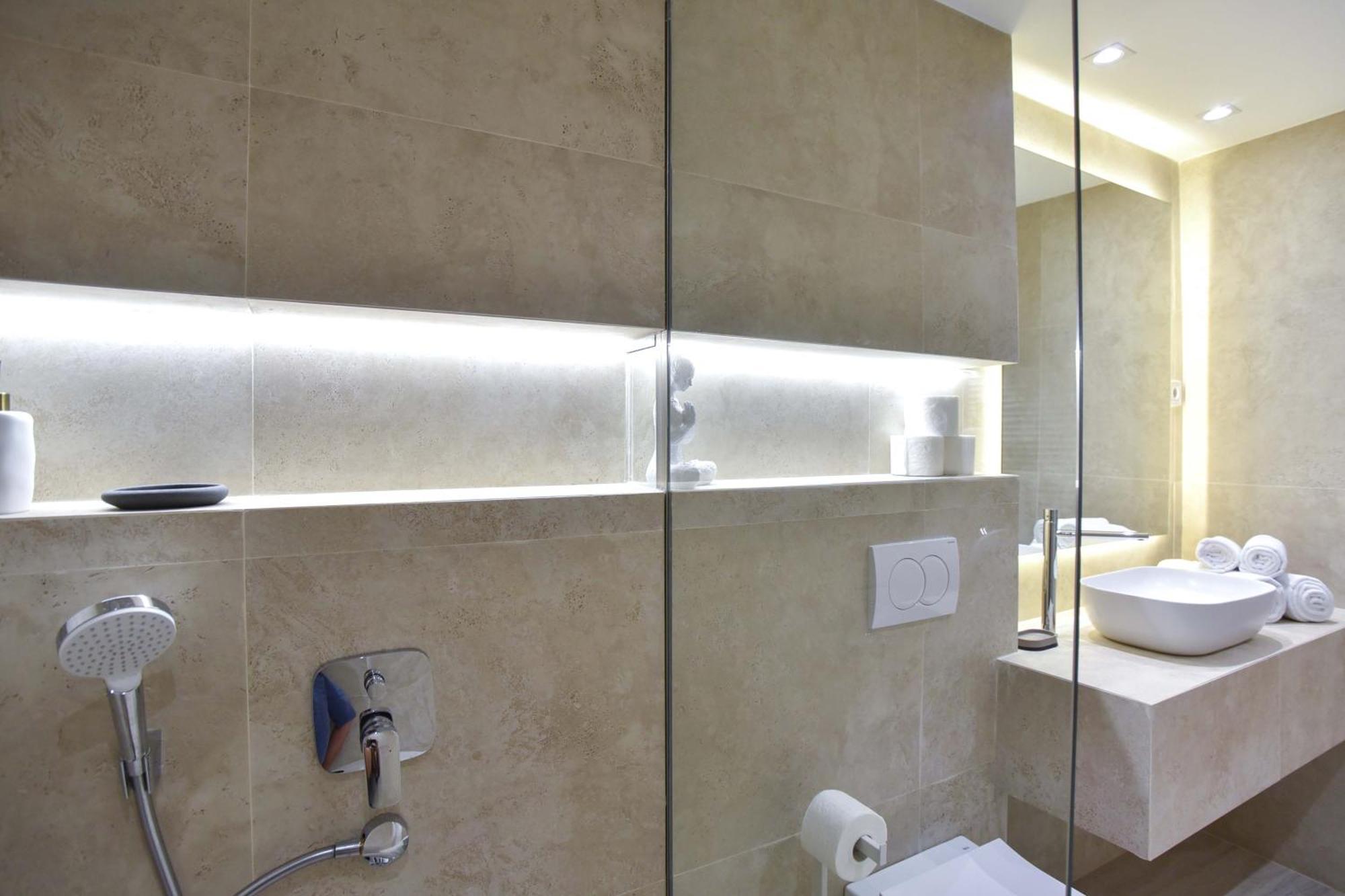 Misisuone Apartments Budva Rum bild